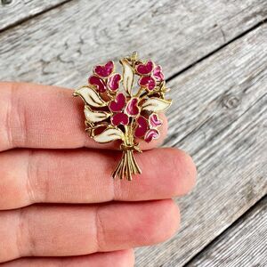 Vintage Jewelry Flower Bouquet Pin Floral Brooch Flower Pin